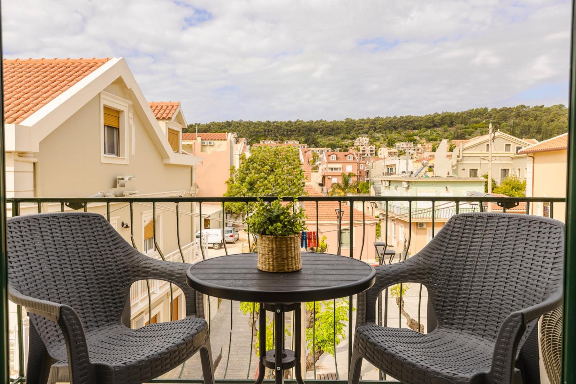 Homeric Poems Argostoli  Exterior photo